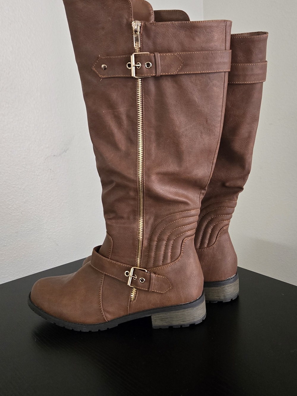 Classic Brown Women's Knee-High Riding Boots